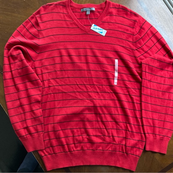 NWT Men’s Size XL Old Navy Red and Blue Striped VNeck Sweater - Picture 1 of 16